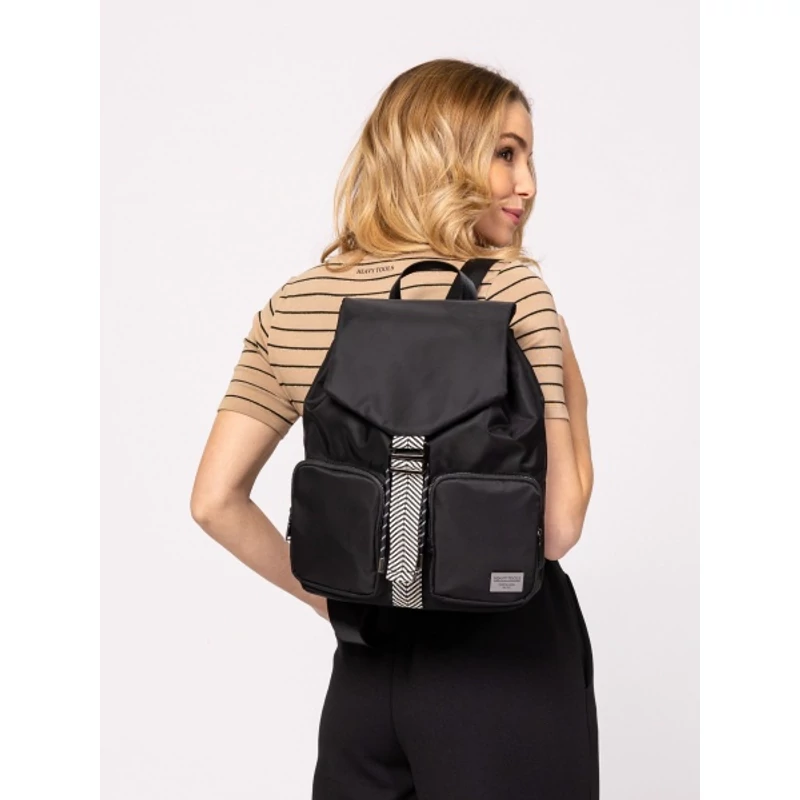 Heavy Tools női hátizsák Etoria, fekete