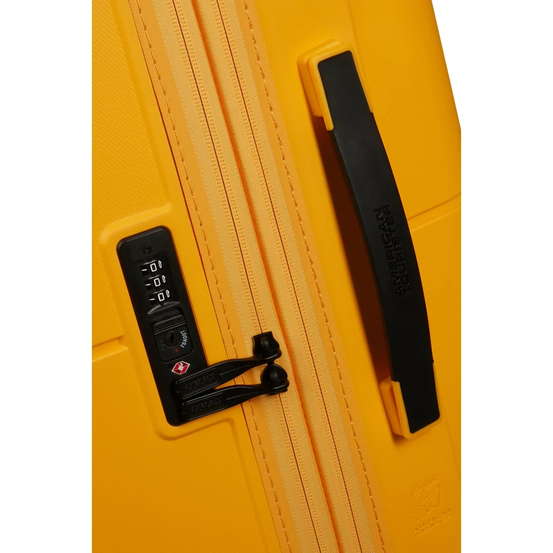 American Tourister Dashpop 4-kerekes keményfedeles bővíthető bőrönd 67 x 45 x 28/32 cm, sárga